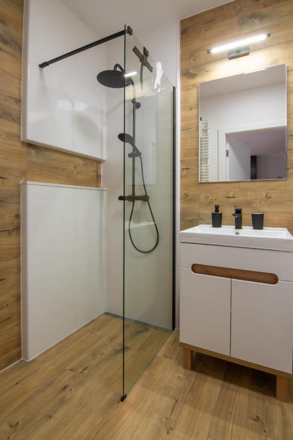 Maya's Flats & 51 - Aura 40 Gdańsk